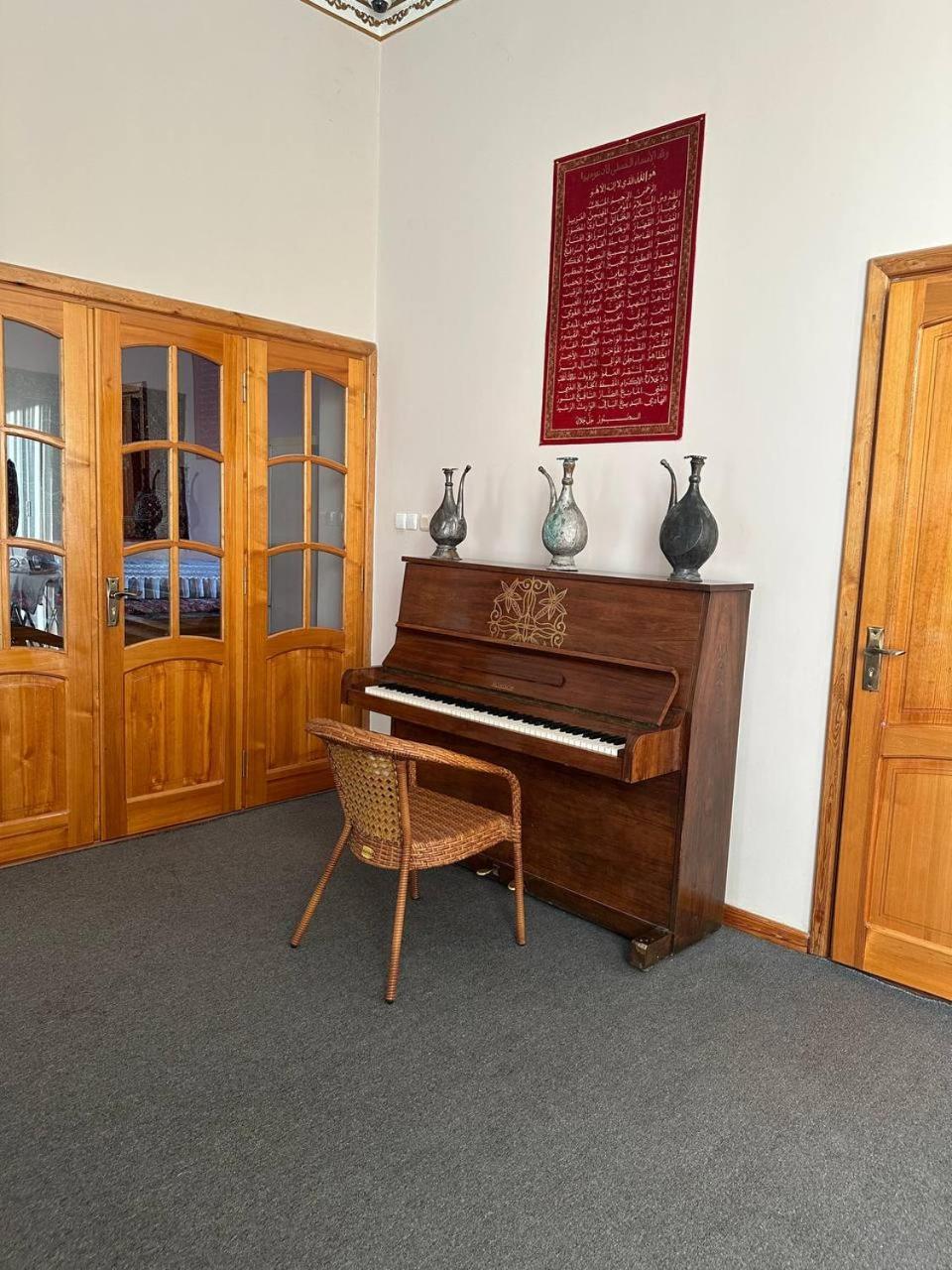 Shukrona Guest House Μπουχάρα Εξωτερικό φωτογραφία